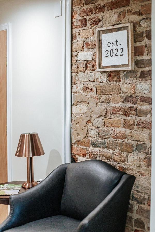 Staunton Underground Apartment Exterior photo